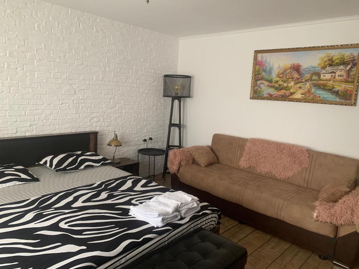 Ferienwohnung Garsoniera 1 Decembrie Alba Iulia Exterior foto