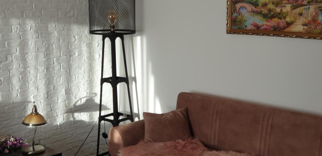 Ferienwohnung Garsoniera 1 Decembrie Alba Iulia Exterior foto
